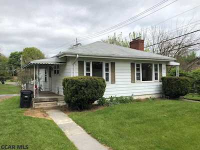 115 Crestmont Avenue W State College, PA 16801