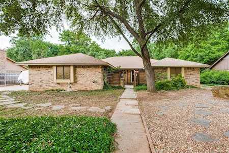 1940 Casa Loma Court Grapevine, TX 76051