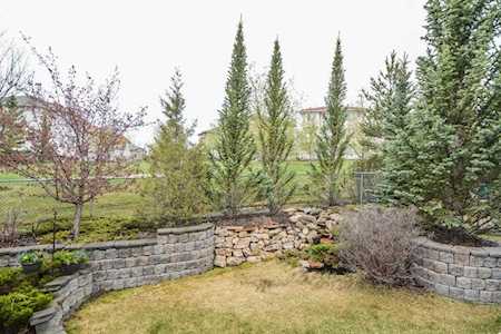 312 Hampstead Way NW Calgary, AB T3A 6E6