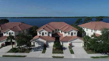 4718 Club Dr Port Charlotte, FL 33953