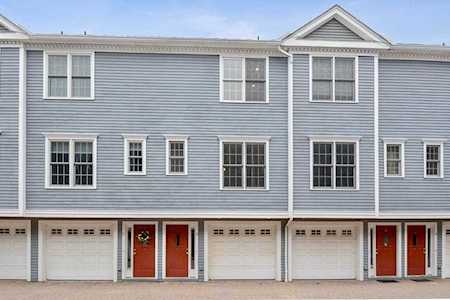 894 Main St #6 Wakefield, MA 01880