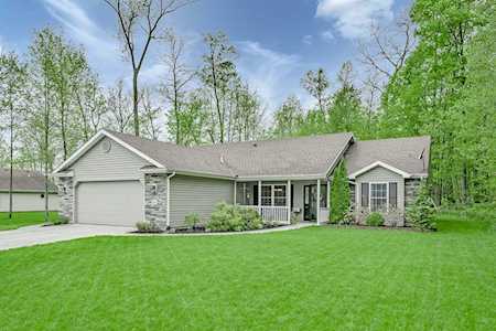 1403 Old Briar Trail Auburn, IN 46706