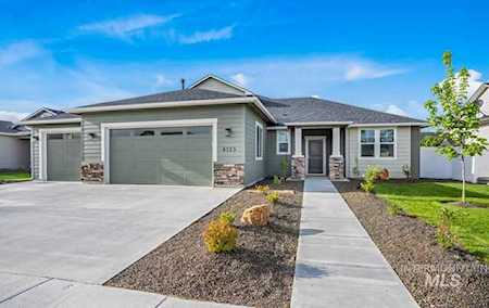 4133 Whistling Heights Way Nampa, ID 83687
