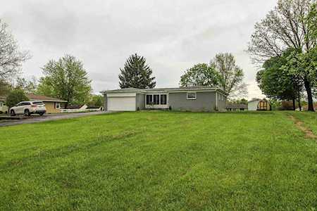 4077 E 1000 N Road Roanoke, IN 46783