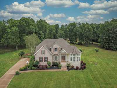 134 Tom Beasley Rd Westmoreland, TN 37186