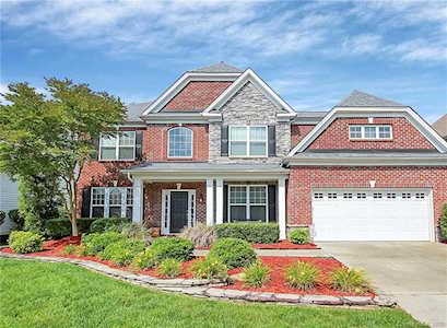 8325 Burgundy Ridge Dr Harrisburg, NC 28075