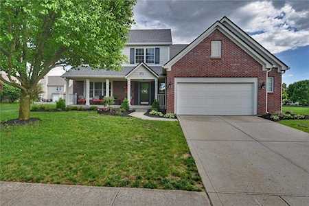 874 Stockbridge Drive Westfield, IN 46074