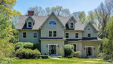 131 York Road Mansfield, MA 02048