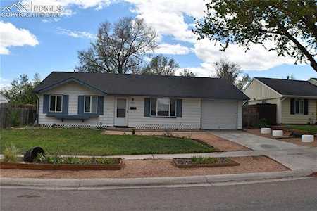 2915 Garland Terrace Colorado Springs, CO 80910
