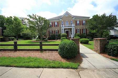 4307 Abernathy Place Harrisburg, NC 28075