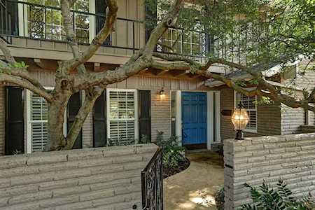 3929 Alta Vista Lane Dallas, TX 75229