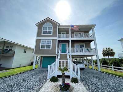 119 Sunshine Lane Holden Beach Island, NC 28462