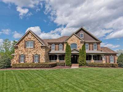 704 Wandering Way Dr Marvin, NC 28173