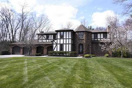 8 Comanche Pl Andover, MA 01810