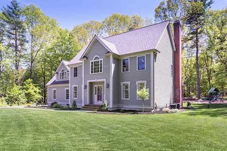 12 Woodhaven Drive Franklin, MA 02038
