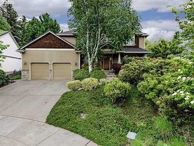 10907 NW 8th Ct Vancouver, WA 98685