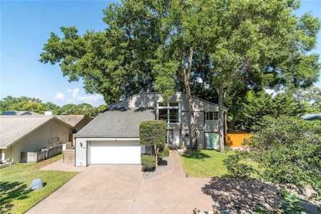 2365 Rolling Oaks Dr Palm Harbor, FL 34683