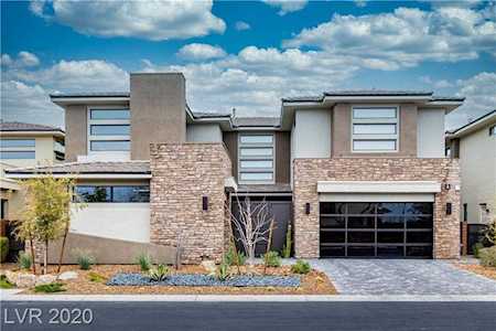 5 Moonfire Las Vegas, NV 89135