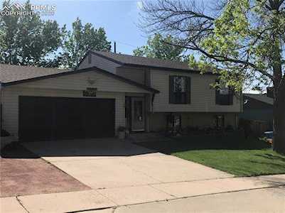 107 Frost Lane Colorado Springs, CO 80916
