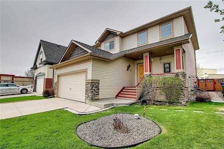 4 Westmount Road Okotoks, AB T1S 2J1