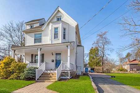95 Howard Street Reading, MA 01867