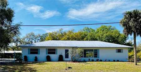 5090 Staley Rd Fort Myers, FL 33905