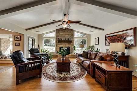 14032 Hillcrest Road Dallas, TX 75240