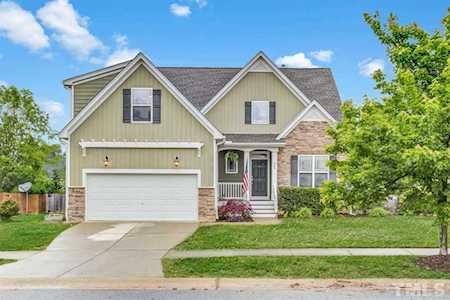 204 Acorn Falls Holly Springs, NC 27540