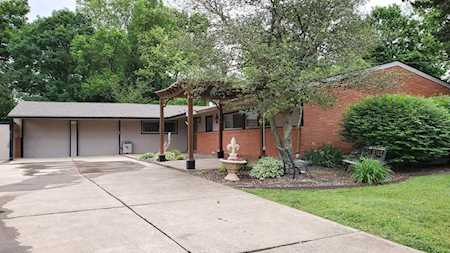 137 Tanglewood Trail Louisville, KY 40223