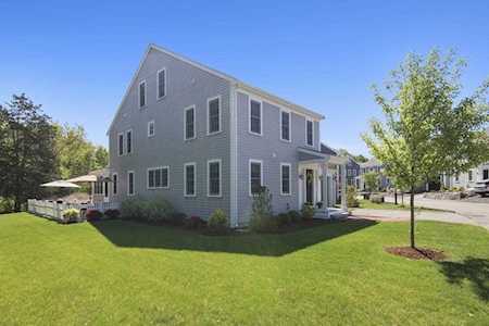 2 Damon Farm #2 Hingham, MA 02043