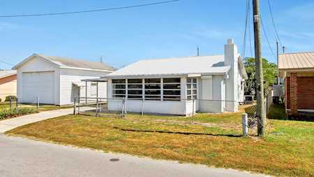 204 Casa Place Panama City Beach, FL 32413