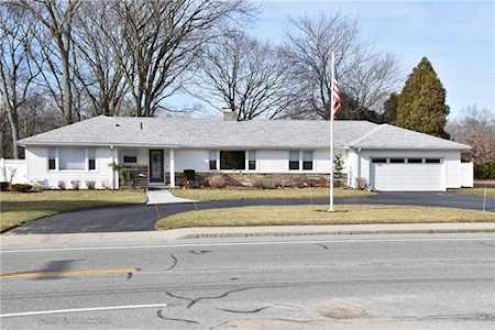 100 Simmonsville Ave Johnston, RI 02919
