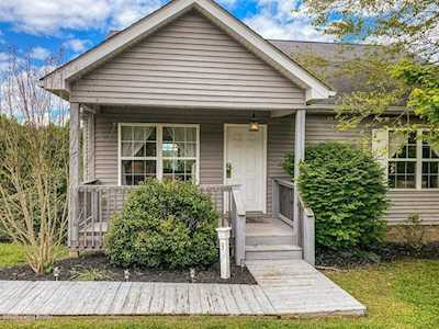 407 Grand View Dr #3 Taylorsville, KY 40071