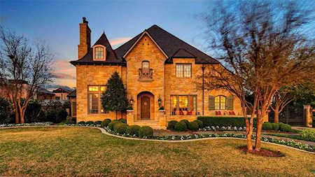 3737 Aviemore Drive Fort Worth, TX 76109
