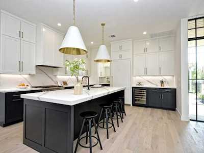 2106-1 E M Franklin Austin, TX 78723