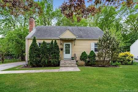 17 Sampson Street West Hartford, CT 06110