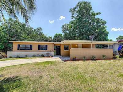 5902 Forest Grove Blvd Orlando, FL 32808