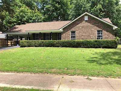 6986 E E Heatherhill Dr Bartlett, TN 38135