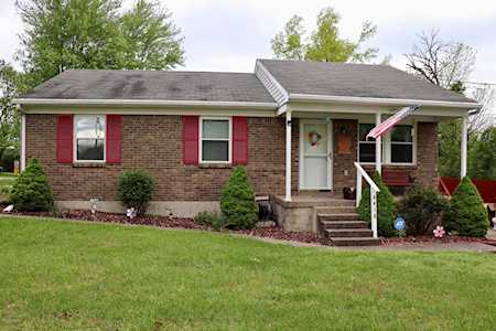 4418 Summitt Dr Louisville, KY 40229