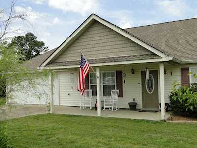 105 Marty Ln White Bluff, TN 37187