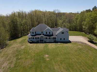 13 Hillsville Rd North Brookfield, MA 01535