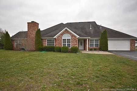 651 Kingsbury Ct Clarksville, IN 47129
