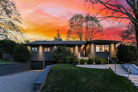 9 Woodland Road Boston, MA 02130