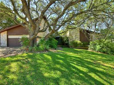 1505 Quaker Ridge Dr Austin, TX 78746