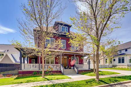 921 Neon Forest Circle Longmont, CO 80504
