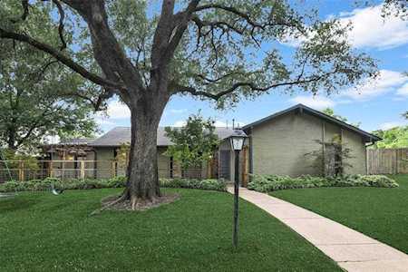 3945 Dalgreen Drive Dallas, TX 75214