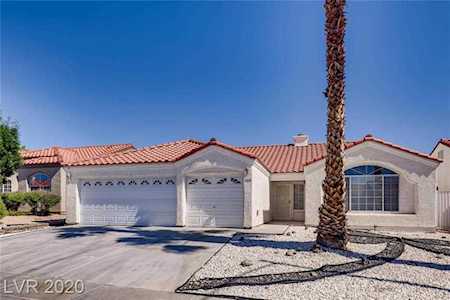 608 Park Landing Ct North Las Vegas, NV 89032
