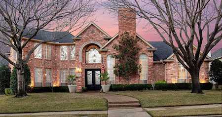 6429 SHADY OAKS Lane Plano, TX 75093