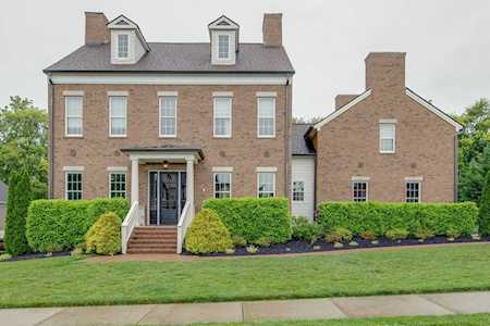 4021 Old Light Cir Arrington, TN 37014