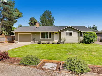 30560 SW Magnolia Ave Wilsonville, OR 97070